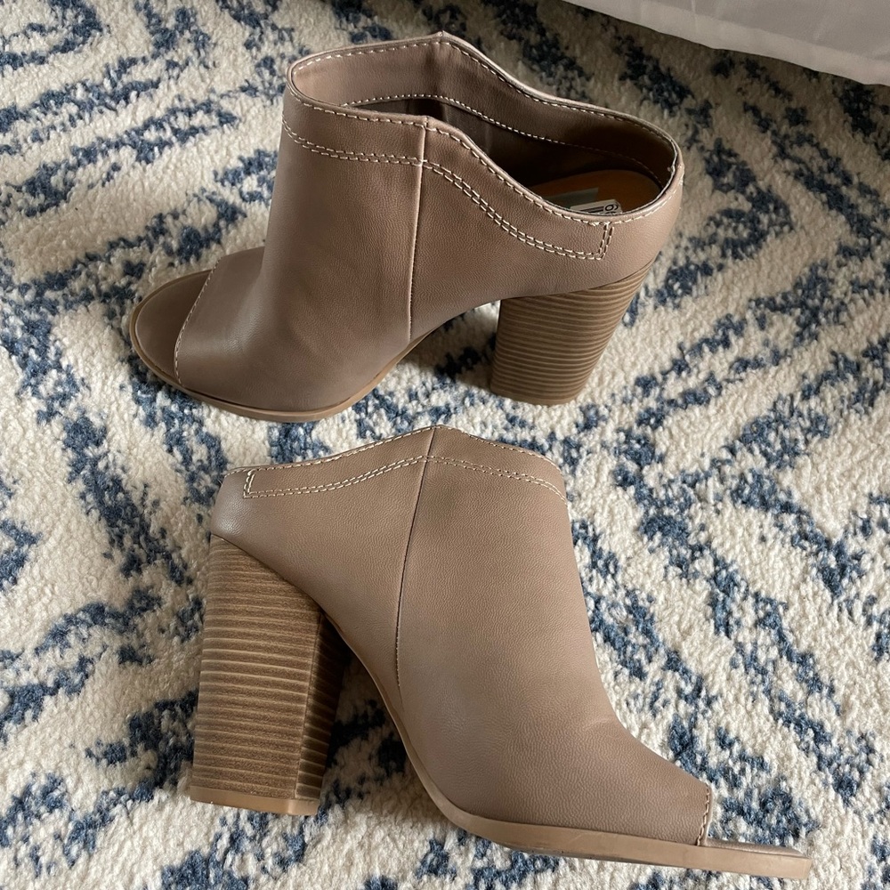 Dolce Vita - Tan heeled sandals